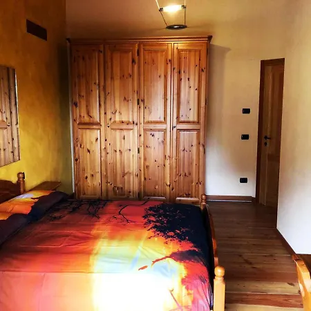 La Dolce Holiday home Massino Visconti